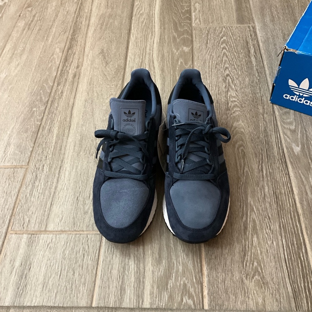 Adidas Originals Forest Grove Men's Black Retro Runner